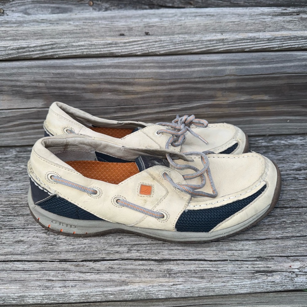 Sperry Cream and Blue Slip-On Loafers with Nautical Design